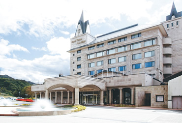 Royal Tainai Park Hotel (Accommodation)